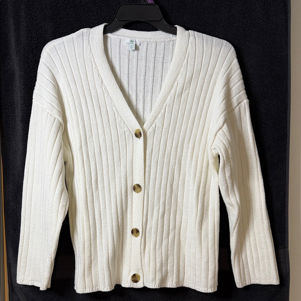 dip Cream Ribbed V-Neck Button Cardigan